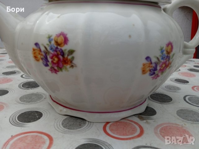 Стар порцеланов български чайник, снимка 3 - Аксесоари за кухня - 39814416