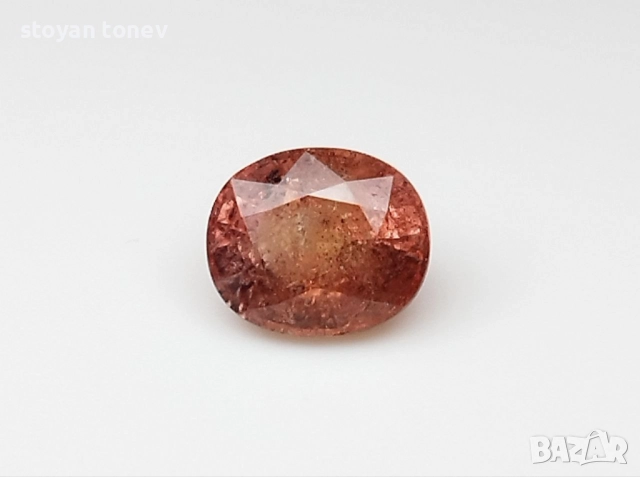 Очарователен ненагряван Падпараджа сапфир 1.52кт.! Нов!