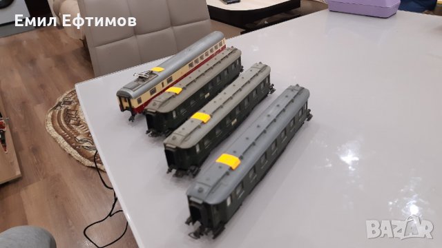 Пътнически и товарни вагони Fleischmann,Roco,Marklin,Liliput, 1:87 HO, снимка 2 - Колекции - 32635226