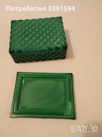 Бохемска стъклена малахитова кутия, снимка 6 - Антикварни и старинни предмети - 44052222