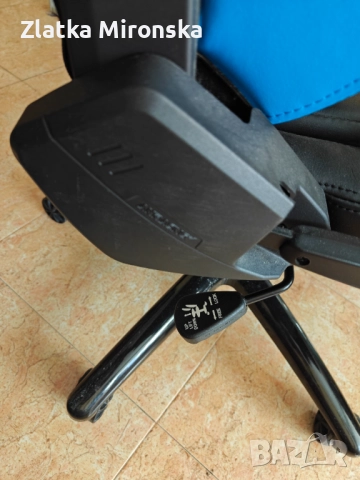 AKRACING стол, снимка 2 - Столове - 52925883