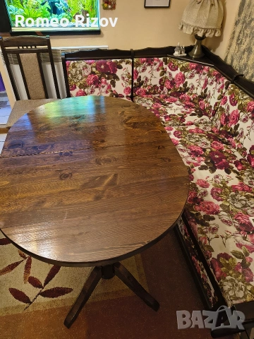 продавам кухненски ъгъл с маса и три стола, снимка 4 - Маси - 53099787