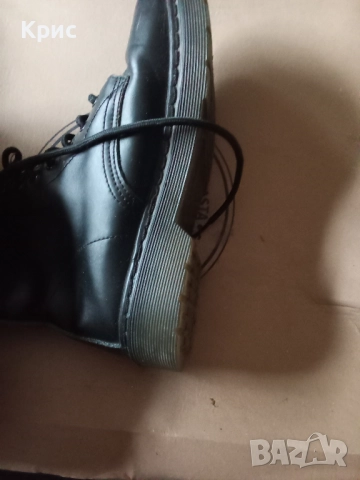 Ботуши дамски, черни в абсолютно приличен вид 