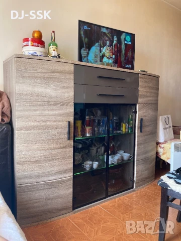 Скрин- Контра бюфет с осветление 