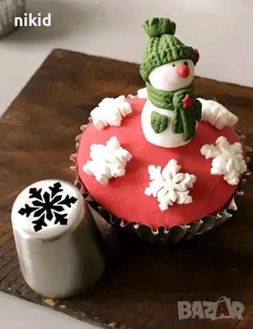 4 бр коледни елха бор снежинка накрайник пош шприц руска дюза за украса декор торта фондан шоколад , снимка 6 - Аксесоари за кухня - 48068393