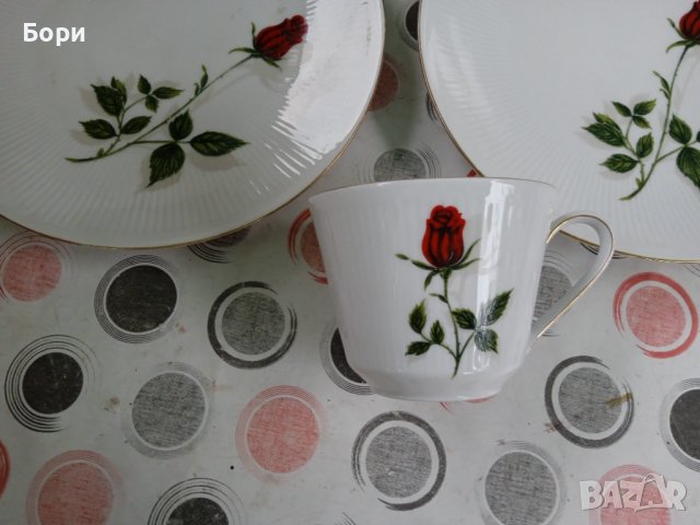 Порцелан чаши,чинии, снимка 5 - Сервизи - 38289421