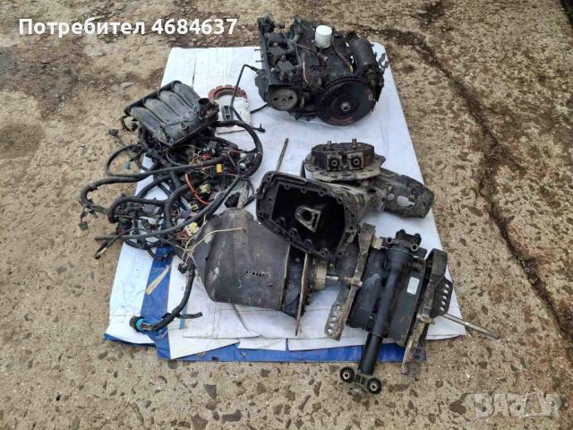 Извънбордов четиритактов мотор меркюри 50к.с, снимка 2 - Воден транспорт - 53517927