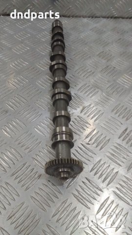 Разпределителен вал Audi A4 B8 2.0TDI 177кс. 2012г.	