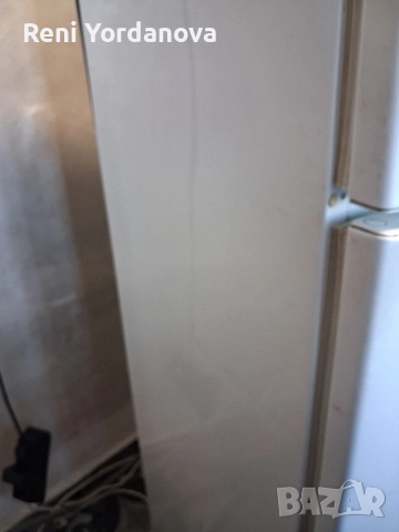 хладилник Indesit , снимка 10 - Хладилници - 52796810