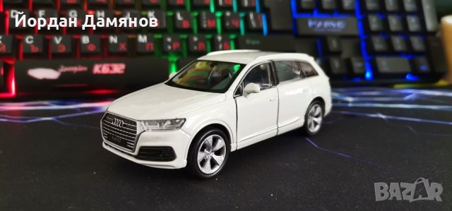 Ауди Q7 2015г. в мащаб 1:34 