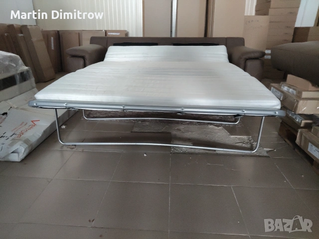 Кожен диван разтегателен , снимка 8 - Дивани и мека мебел - 53607406