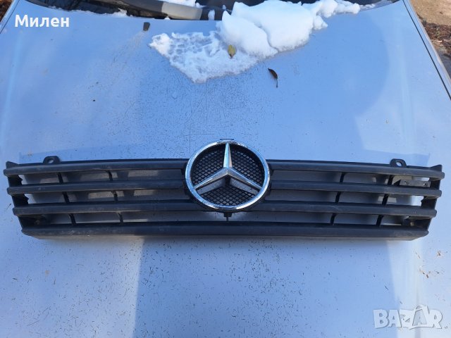 Декоративна Решетка Пред Радиатора За Мерцедес Спринтер 2000-2005 Година Mercedes Sprinter , снимка 6 - Части - 43450580
