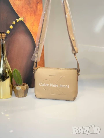 чанти calvin klein, снимка 12 - Чанти - 51426597