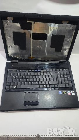 Лаптоп Самсунг NP-R700, снимка 10 - Лаптопи за дома - 40023897