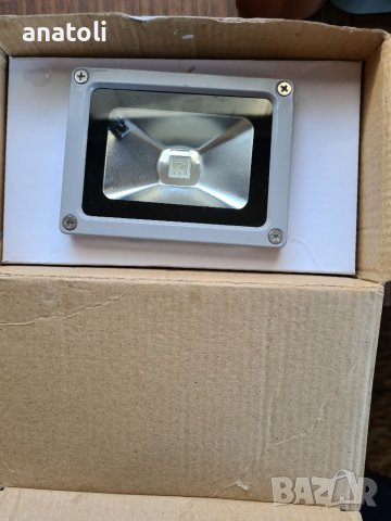 LED ПРОЖЕКТОРИ RGB 50W, 220V, 4000LM, IP65, 120  16 програми от Германия , снимка 10 - Лед осветление - 38805598
