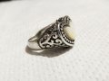 стар сребърен пръстен, Дамски сребърен пръстен със сърце от бял кралски седеф - камъка на, снимка 3