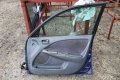Предна дясна врата Тойота авенсис т22 комби Toyota avensis t22 kombi, снимка 2