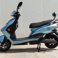 Електрически скутер модел EM006 в светло син цвят, снимка 3 - Мотоциклети и мототехника - 43151664
