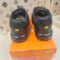 Продавам мъжки маратонки Nike , снимка 2 - Спортни обувки - 44864366