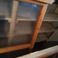 дървена чамова дограма - прозорец и врата -цена 130лв -чамов материал, вратата е със вътрешно отваря, снимка 4 - Дограми - 28651076