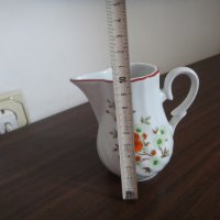 Български порцеланов чайник и латиера, снимка 16 - Сервизи - 33299668