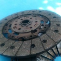 Притисквателен и феродов диск за Ауди А3 2.0 ТДИ , снимка 2 - Части - 37593364