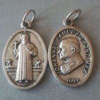 Медальон. Висулка. Двулицев. Папа Йоан Павел 2. Папа Бенедикт 16. ITALY. Сребърни, снимка 2 - Колиета, медальони, синджири - 40084689