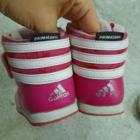 Ботички adidas 25 номер, снимка 4 - Детски боти и ботуши - 43623013