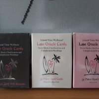 Любовен оракул,54 карти: Island Wellness Love Oracle Cards в три цвята, снимка 1 - Карти за игра - 34704886