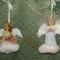 Порцеланови дизайнерски ангелчета, висулки, снимка 1 - Декорация за дома - 43329832
