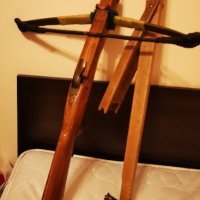 Немски ловен арбалет с механизъм за зареждане и две стрели 19век., снимка 5 - Антикварни и старинни предмети - 44078440