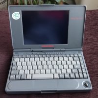 Продавам лаптоп 486 за колекционери, снимка 1 - Лаптопи за дома - 43141946