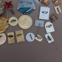 Значки,медали и кокарди , снимка 9 - Други ценни предмети - 35533512