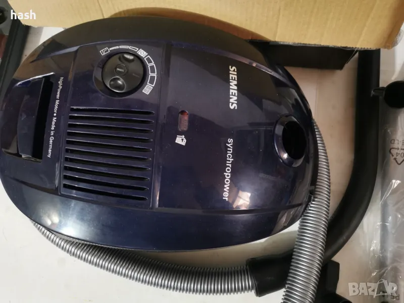Прахосмукачка с торба Siemens Synchropower VBBS607V00, снимка 1