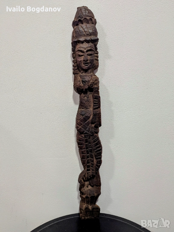 Дървен тотем на божество, снимка 1