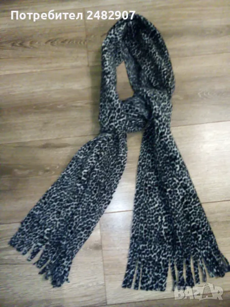 Поларен шал с ресни, снимка 1