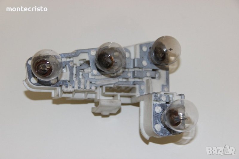 Дясна платка стоп BMW E90 седан Serie 3 (2004-2008г.) десен ламподържач, снимка 1