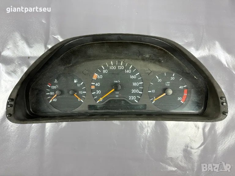 Километраж за Мерцедес Mercedes-benz W210 A2105406547, снимка 1