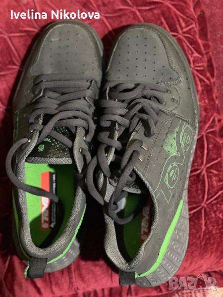 Чисто нови туристически леки обувки 39 номер, снимка 1