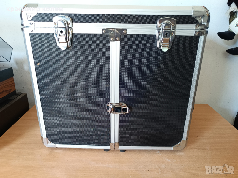алуминиев куфар с колелца, снимка 1