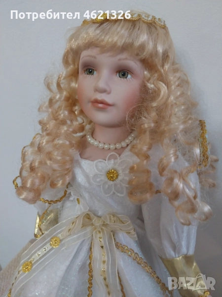 Винтидж колекционерска немска порцеланова кукла принцеса в кралска рокля като нова, снимка 1