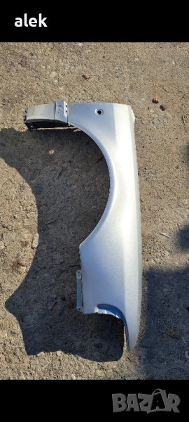десен калник Ауди а8 цена 80 лв , снимка 1