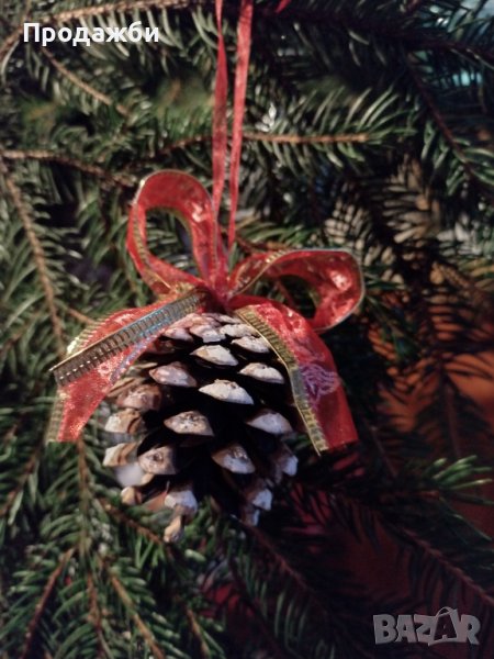 Коледна украса за елха- висулка шишарка, снимка 1