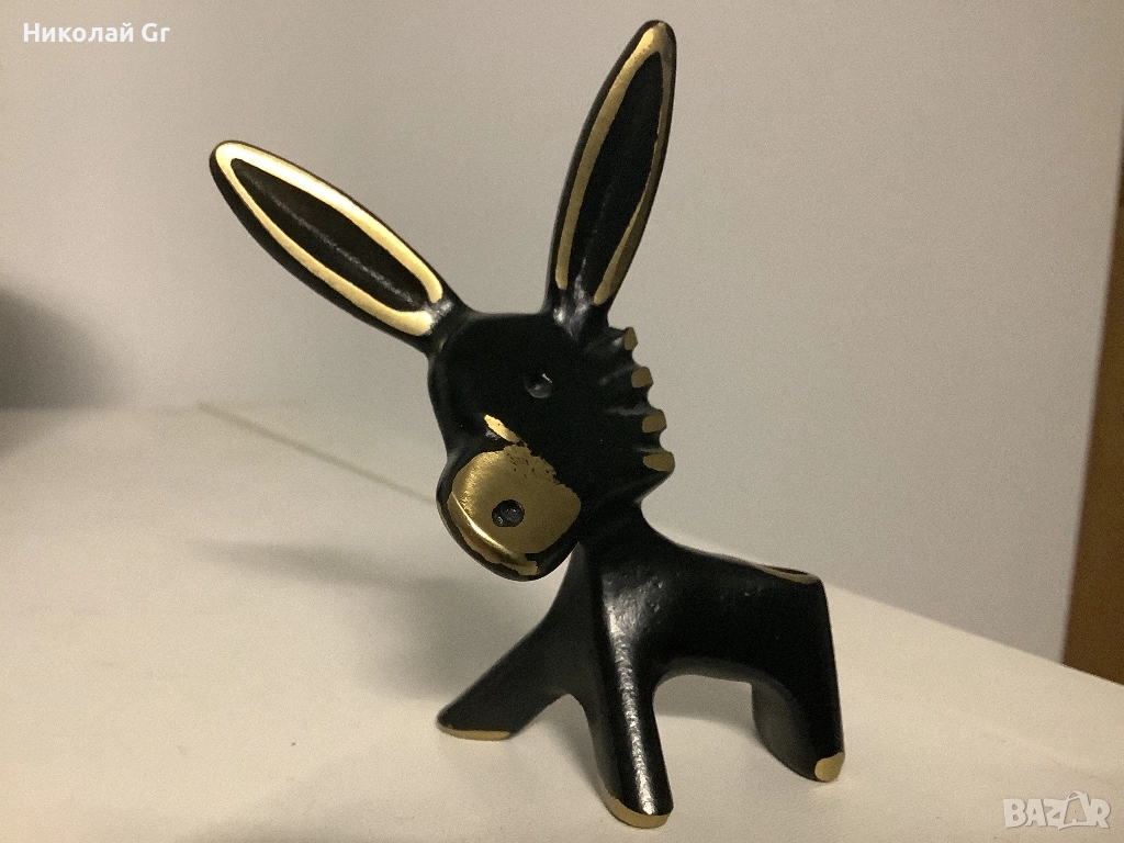 Декоративно магаре 1950 години Вена патиниран бронз височина 8´5 см стойка за химикалки Walter Bosse, снимка 1