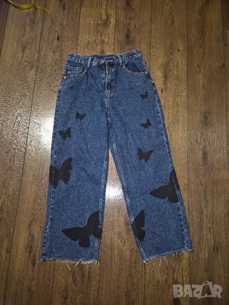 Дънки с пеперуди М/L, снимка 1