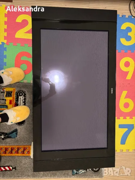 Телевизор Нео 42, снимка 1