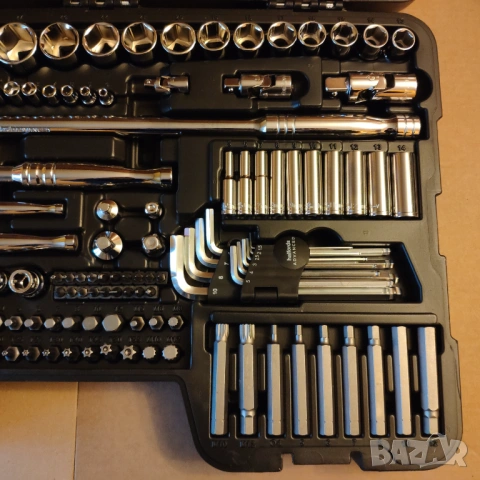 Halfords Advanced 150части 1/4 3/8 1/2 гедоре /гидория къси дълги вложки ключове комплект, снимка 8 - Куфари с инструменти - 52920145