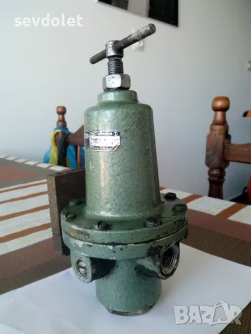 Хидравличен клапан, снимка 2 - Резервни части за машини - 49965195