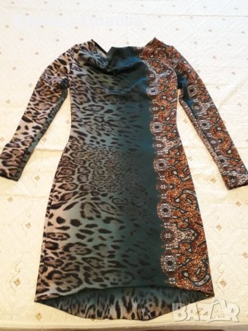 елегантна рокля