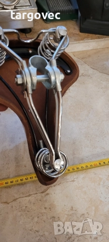 уникална мотоциклетна или велосипедна седалка с пружини, снимка 4 - Китари - 52139028
